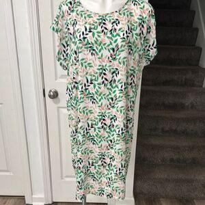 TAMSY Floral Green and White Women's Dress NWT